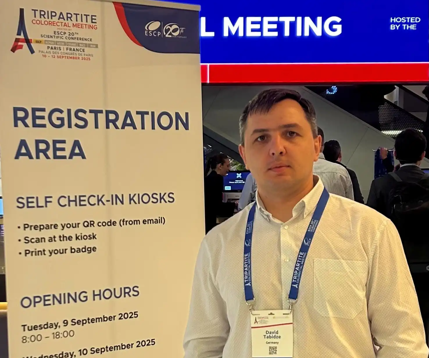 ESCP-Stipendium 2025 Paris: Dr. Tabidze